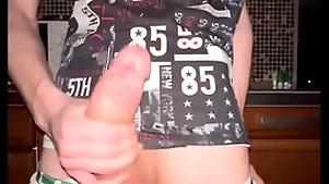 Twink pulls withdraw his wheeze crave and jerks withdraw his brawny 23 cm horseshit