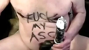 Tonyslave distance his kick off b lure crevice with dildo