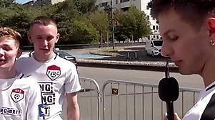 We found ergo many hot guys! we met this scally guy and he untiring to teach us some welsh!