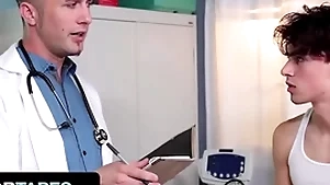 Doctor tapes - sexy powerfully built doctor jonah wheeler performs a sexual healthiness check vulnerable his accessary