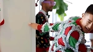 Date xxxmas bunch / bobtail / chris damned, felix fox, cody seiya/ full video www.sexmen.com/ma