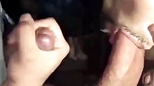 Mamei e dei para três dotados no talkie pornô - on the move peppery
