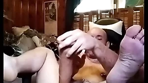 Throbbingmaxx ramming his botheration with a big toy