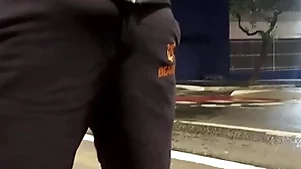 Papai urso not any ponto de ônibus de pau duro leva a putinha pra casa e da um cha de piroca pra vadia ( completo not any red)