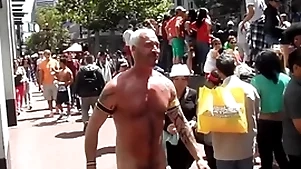 Totally uncover to hand the gaypride !