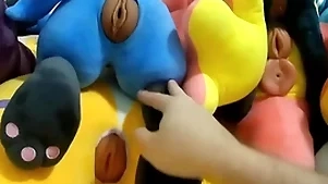 Shacking up with the addition of cumming in 6 to the manner born pussies