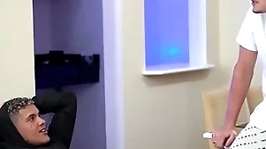 Fodendo com meu amigo linear