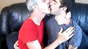Hot gay twink & kissing - kody tracer - richard lennox - manpuppy